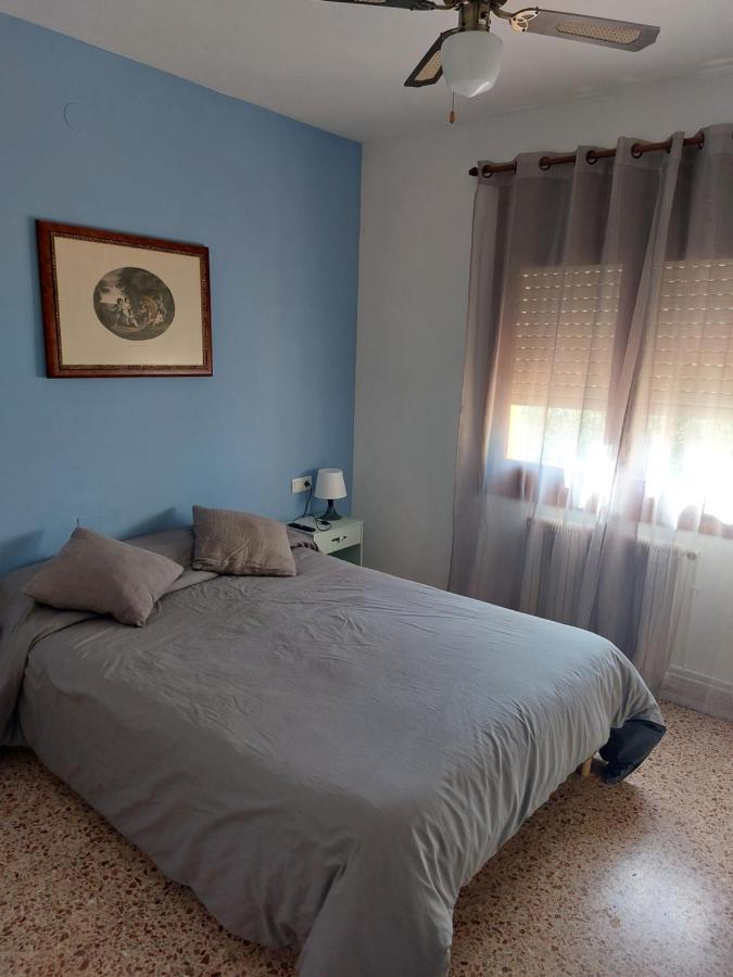 Hostal Braseria Tivissa Eksteriør billede