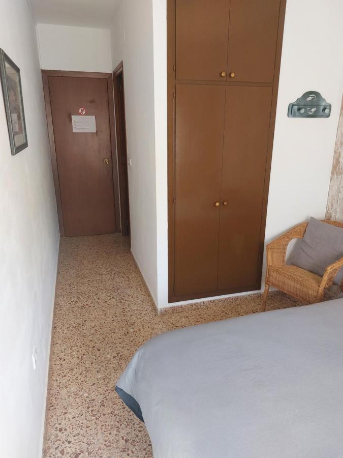 Hostal Braseria Tivissa Eksteriør billede