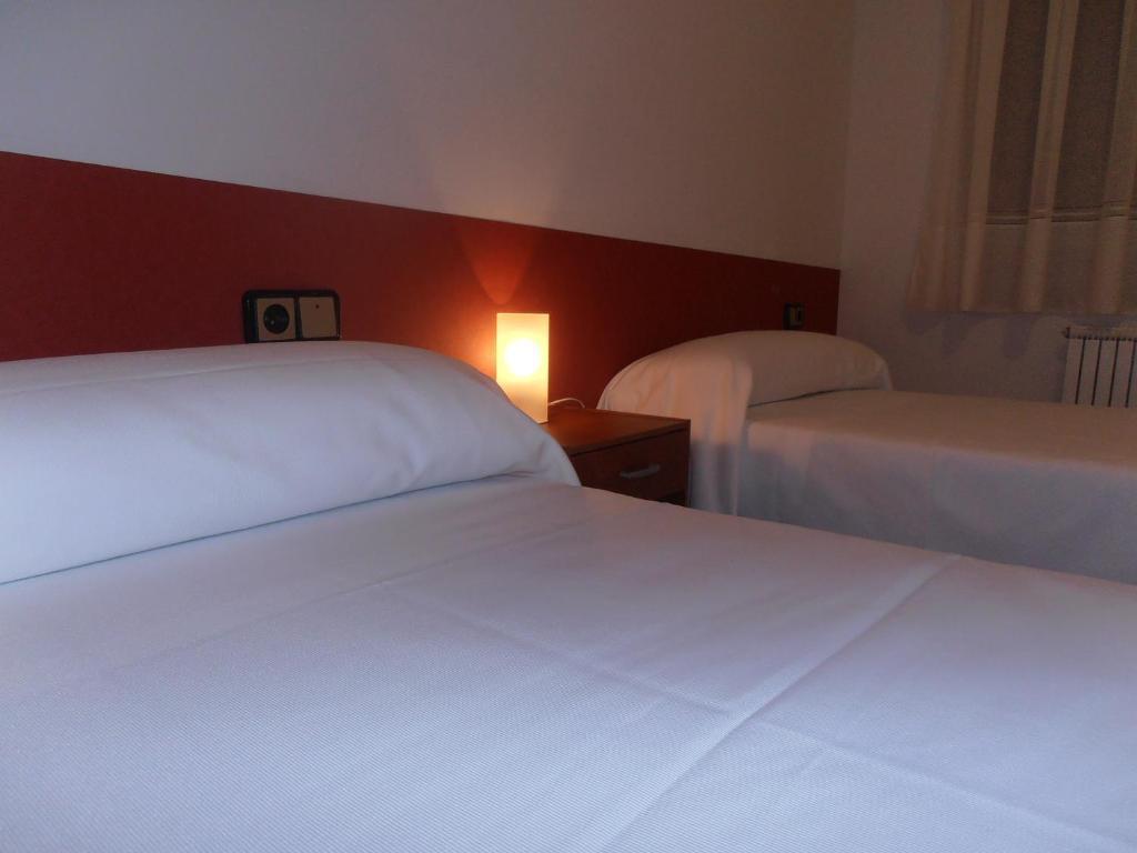 Hostal Braseria Tivissa Værelse billede